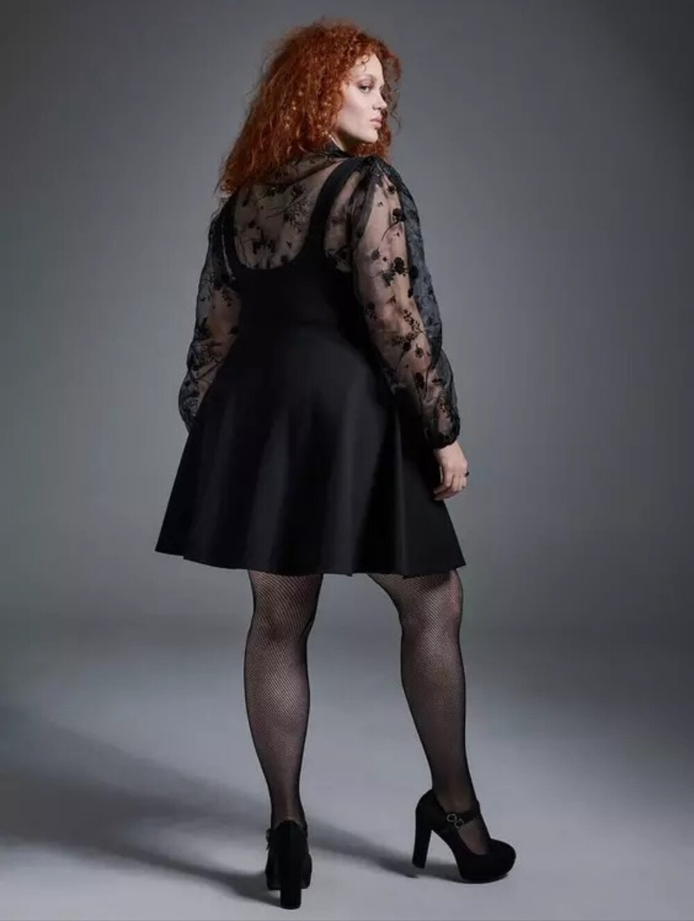 Torrid Nightfall Black Goth Pinafore Dress Women's Plus Size 2X NWT - Picture 2 of 2